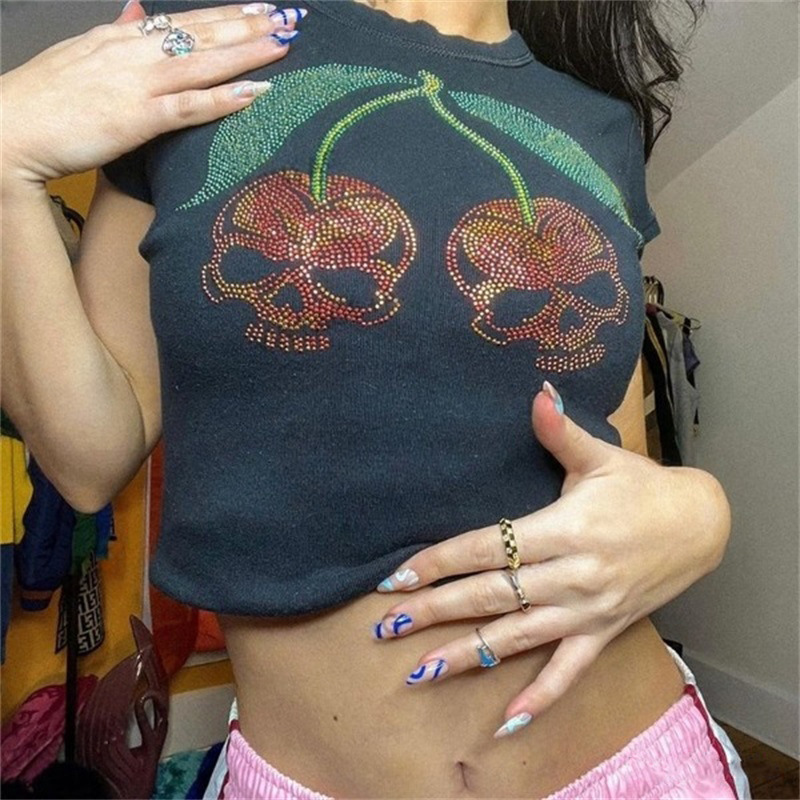 Aesthetic Punk Slim Emo Girls  - Y2K Graphic Baby Tee Crop 评论和价格
